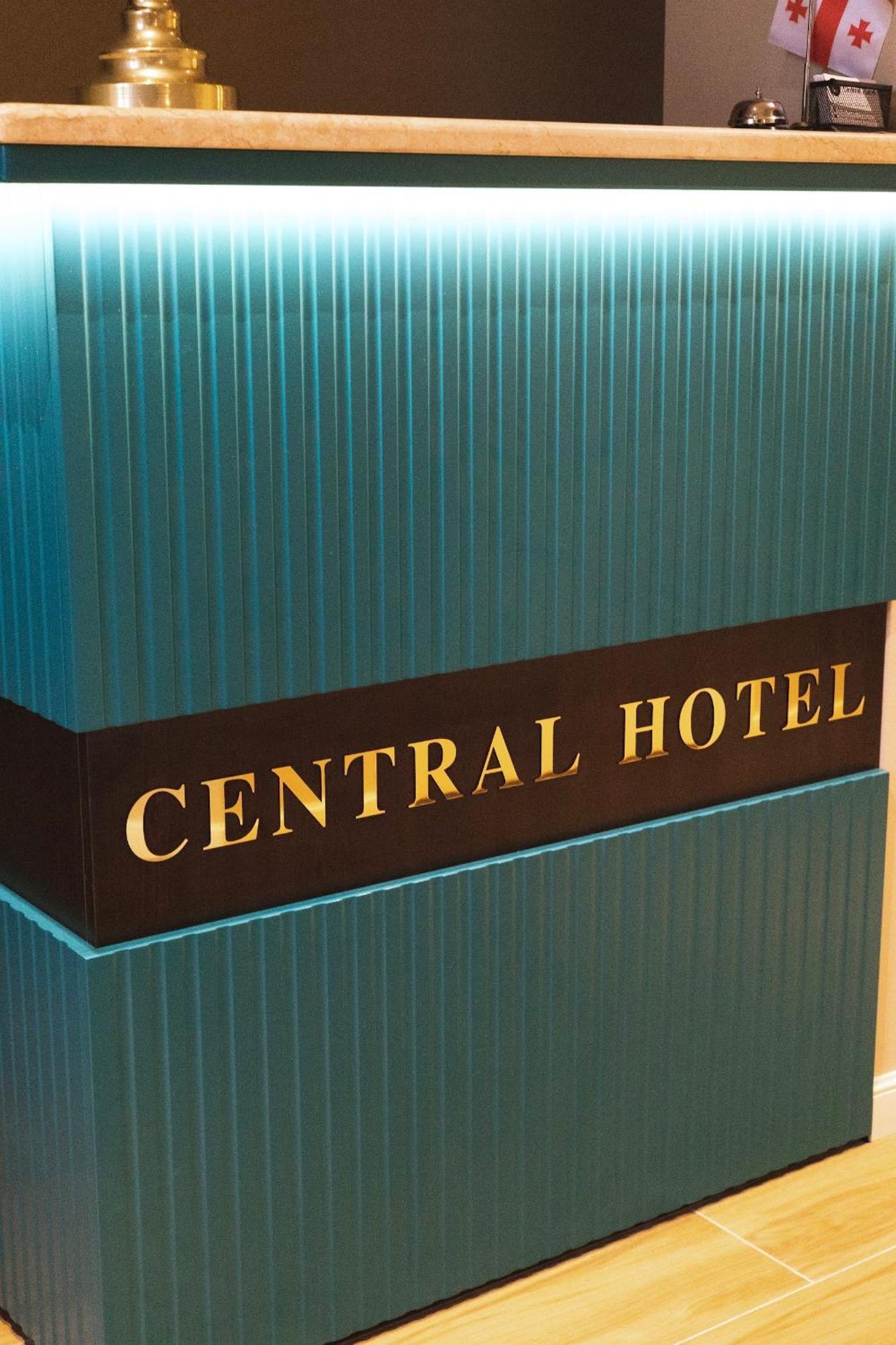 Central Hotel Kutaisi Exterior foto